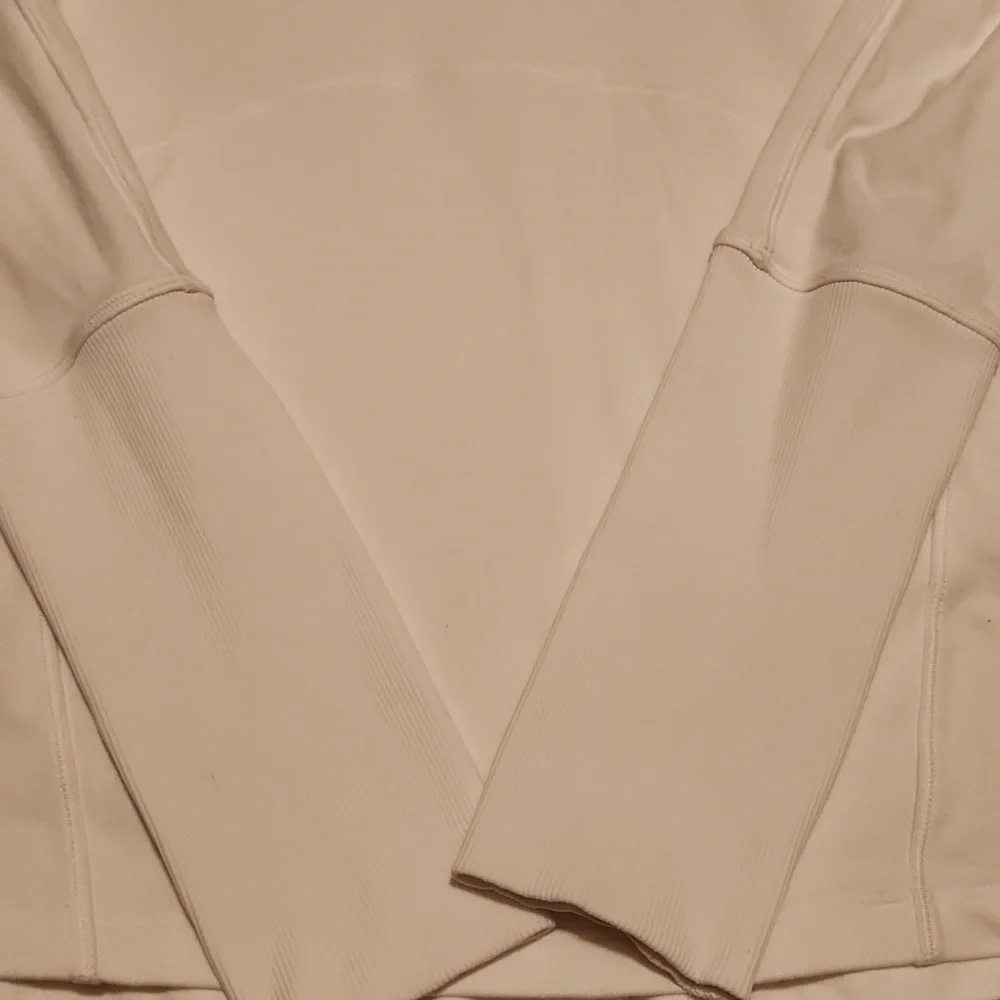 Lululemon Athletica White Long Sleeve Athletic Shirt Size 6 - Picture 2 of 8